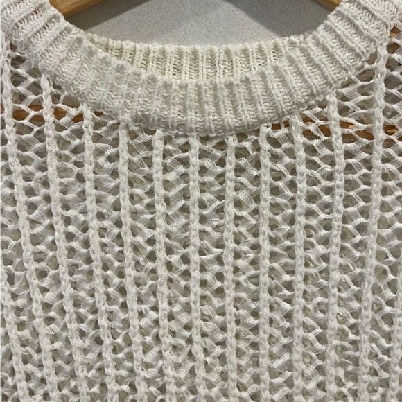 Dreamers Open knit Crew neck Sweater Size M/L - Picture 3 of 7